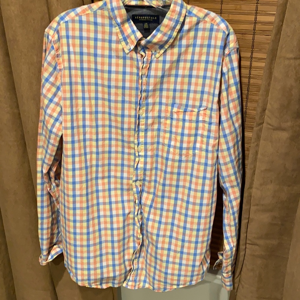 Aeropostale size large button down shirt